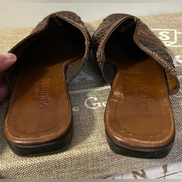 Sesto Meucci Studded Slip On Mules - Picture 5 of 6